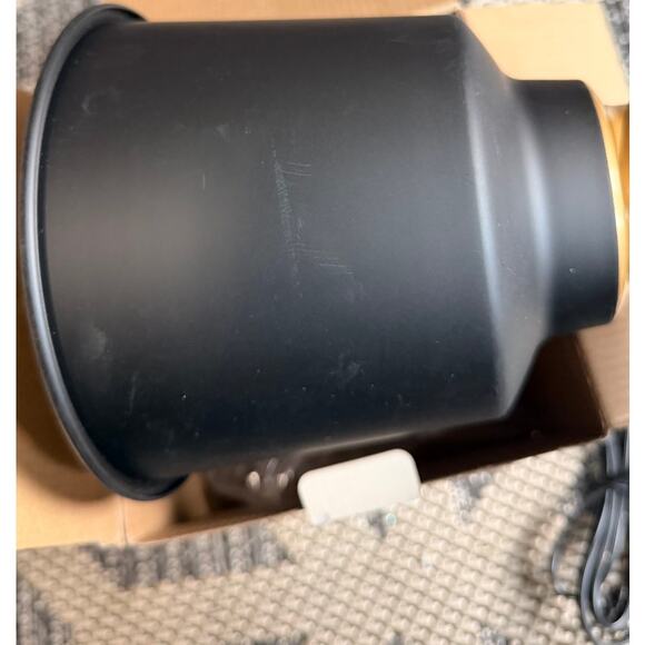 Nate + Jeremiah 6.7 Aluminum Dome Lamp For Reptile Tank - Picture 4 of 6